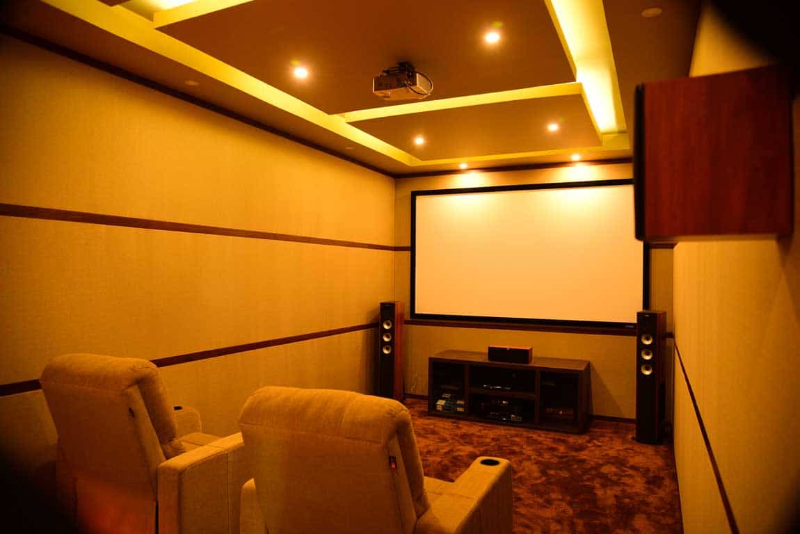 projector_home_theater_setup